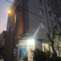 ۳۰ متر مغازه ۶ متر بالکن(مجموع متراژ ۴۲ متر)کهریزک