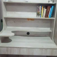 میزتحریر کتاب خانه دار