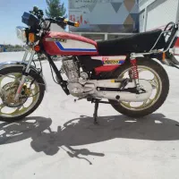 موتور سیکلت 200