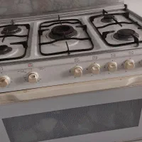 گاز فردار سینجر و گاز اشپزخانه  ۴ شعله بزرگ|اجاق گاز و لوازم برقی پختوپز|مشهد, حسابی جنوبی (شهرک غرب)|دیوار