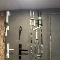 نیروی فروشنده خانم یک شیفت