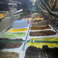 چند نیرو کار در ابمیوه بستنی|استخدام خدمات فروشگاه و رستوران|هشتگرد, هشتگرد قدیم|دیوار