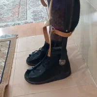 کتونی برای پاهای شکسته|کیف، کفش، کمربند|کلاله, |دیوار