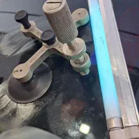 ترمیم شیشه  اتومبیل