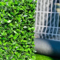 فروش انواع فنس برگی و چمن / متراژ پایین و طاقه ای
