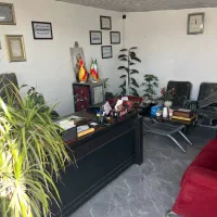 فروشنده با روابط عمومی بالا