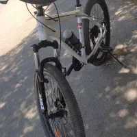 دوچرخه|دوچرخه، اسکیت، اسکوتر|قائن, |دیوار