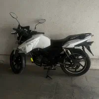 موتور آپاچی 180 مدل 94 کم کار بالای دو ساله خاموشه