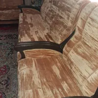 مبل هفت نفره نیازبه تعمیر