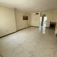 لاله شرقی ۶۵ متر با پارکینگ و انباری