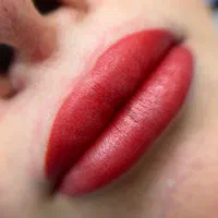 مدل آرایش دائم شیدینگ لب و میکرو بلیدینگ رایگان