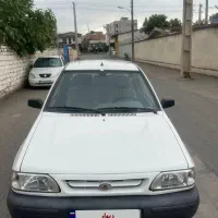 پراید ۹۰سفید