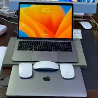 مک بوک ۲۰۱۹ ۸گیگ گرافیک (نو) macbook pro کم سایکل