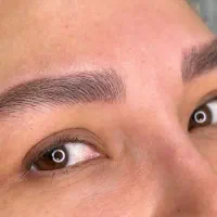 خدمات میکروبلیدینگ ( تکنیک نچرال برروز )