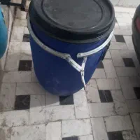 بشکه های ۱۲۰ لیتری و۱۶۰ لیتری|ظروف نگهدارنده، پلاستیکی، یک‌بارمصرف|قم, شاه ابراهیم|دیوار
