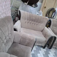 مبل راحتی ۴ نفره با میز عسلی رایگان