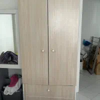 کمد لباس بزرگ کشودار و قفسه و رگال ام دی اف
