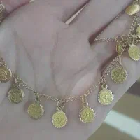 گردنبند دلاری سالم و تمیز