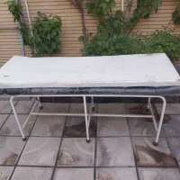 تخت معاینه پزشکی
