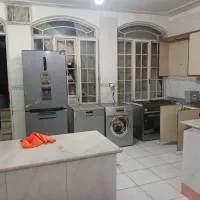 زیر زمین جنوبی ساز، ورودی مستقل