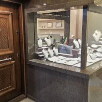 فروش گالری طلافروشی حرفه‌ای هنری لوکیشن بازار طلا