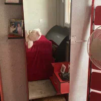 میز تحریر و صندلی و کمد ایینه دار|میز تحریر و کامپیوتر|لاهیجان, کوی خزر|دیوار