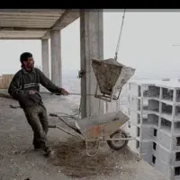 کارگر بنایی هستم