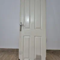 دو عدد درب سرویس بهداشتی و حمام با هم