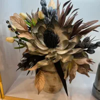 گل وگلدان مصنوعی دیزاین شده با تنوع بالا|گل مصنوعی|تهران, درب دوم|دیوار