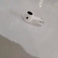 airpod ایرپاد پیدا شده (مترو تهران)