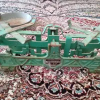 ترازو قدیمی