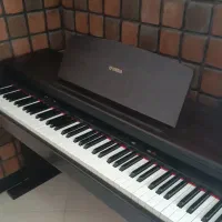 Yamaha ydp پیانو