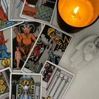 فال تخصصی قهوه ،تاروت،شمع،ورق،تک نیت