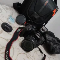 دوربین canon 850D با لنز  بدون ذره ای خط و خش