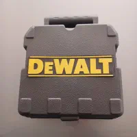 تراز لیزری دیوالت حک شده ۲ خط افقی عمودی