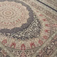 فرش کارکرده شش متری دو عدد