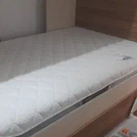 تخت دوطبقه همراه تشک ها|تخت و سرویس خواب|باغستان, |دیوار