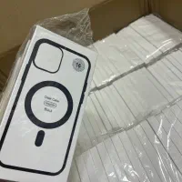 منشی خانم برای پاسخگویی تلفن ویزیت وثبت فاکتور