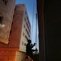 کار در ارتفاع شستشو پیچ نصب عایق درز ورق برق چوب
