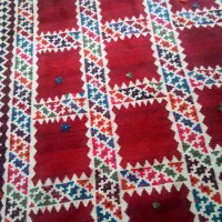 یک گلیم زیبا بدون استفاده با بند ترکییک