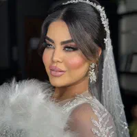 میکاپ و شینیون عروس با تخفیف ویژه|خدمات آرایشگری و زیبایی|هشتگرد, هشتگرد قدیم|دیوار