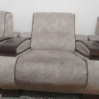 مبل 7نفرباکیفیت فنردارفوق العاده نرم وراحت|مبلمان خانگی و میز عسلی|اسلام‌شهر, شهرک مهدیه|دیوار
