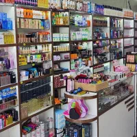 فروشندگی لوازم آرایشی برند|استخدام خدمات فروشگاه و رستوران|لردگان, |دیوار