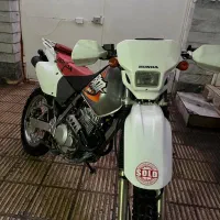 هنداxr باجا ۲۵۰