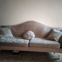 مبل ۳نفره رنگ فیلی به خاطر کمبود جا میفروشم