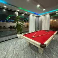 عمارت لاکچری هاکان|اجارهٔ کوتاه‌مدت ویلا و باغ|چهارباغ, |دیوار