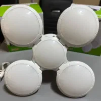 چراغ شارژی با نور خورشید و کابل شارژ