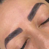 لیفت و لمینت مژه و ابرو با تخفیفات ویژه|خدمات آرایشگری و زیبایی|اصفهان, شهرک شهید منتظری|دیوار