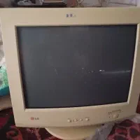 کیس و مانیتور