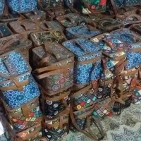 تعداد کیف ظرف غذا بفروش میرسد